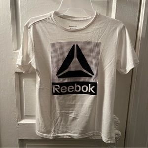 Rebok White Youth Sz Medium (10-12)